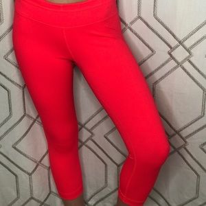 Under Armour Neon Pink Cropped Pants